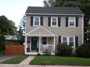 17 Myrtle St, Norwalk, CT 06855