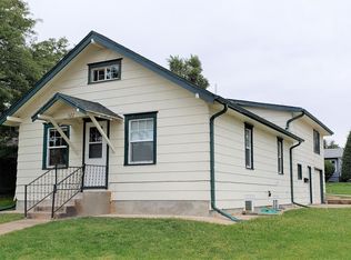 322 E Broadway Ave, Pierre, SD 57501