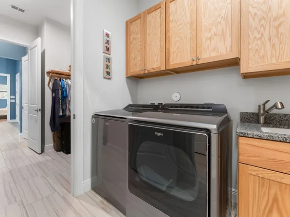 2534 NE Evinrude Circle, Jensen Beach, FL 34957