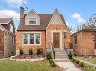5705 N Moody Ave, Chicago, IL 60646