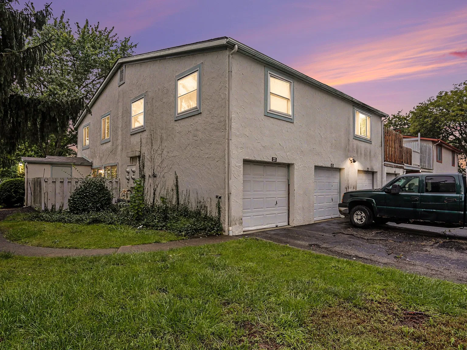 2 bed, 960 sqft, $1,300 — Photo 4