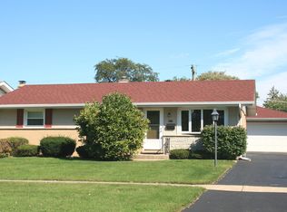 9219 Willow Ln, Bridgeview, IL 60455