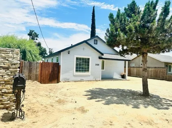 2820 Carol Ln, Modesto, CA 95358
