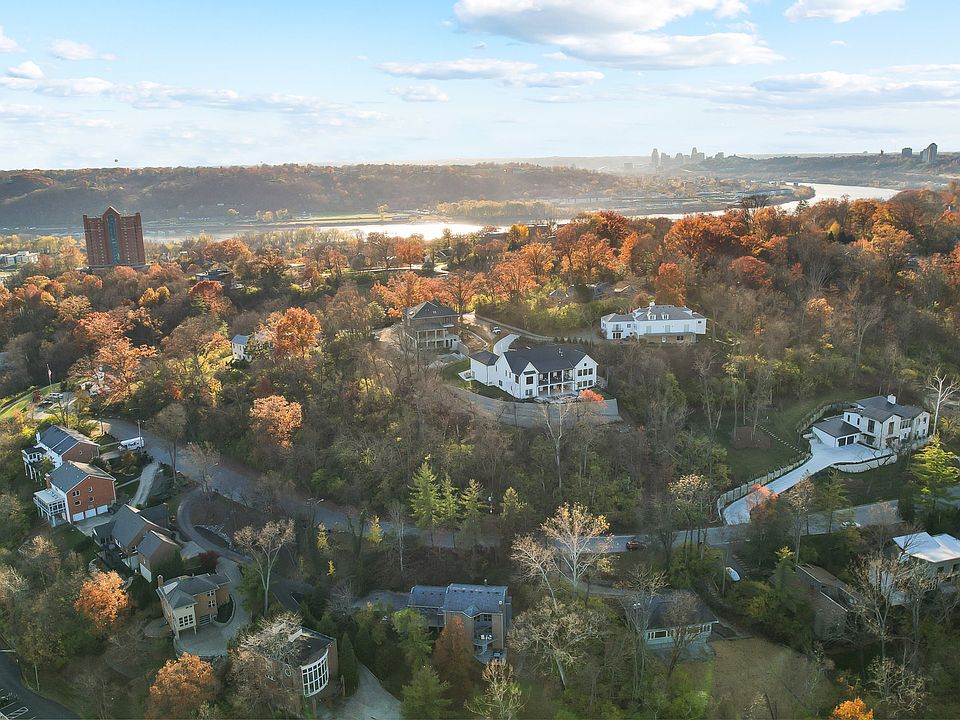 2940 Lower Grandin Rd Cincinnati, OH Zillow Apartments for Rent in