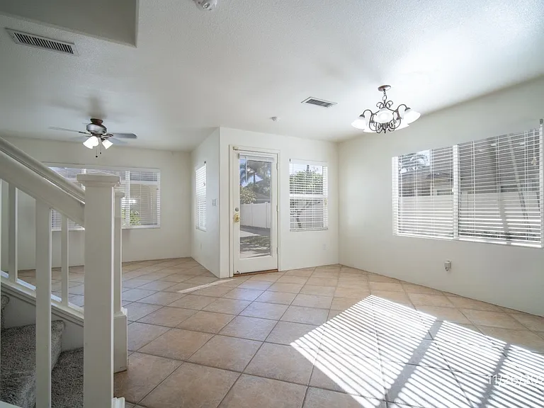 91-6434 Kapolei Pkwy — Photo 12