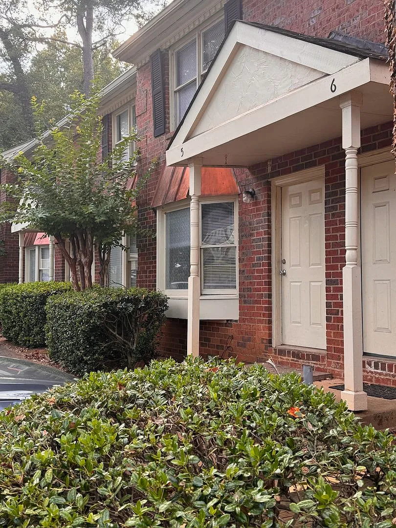 170 Northview Drive — Photo 1
