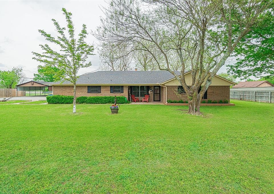 1st image of 2909 S Rolling Hill Dr