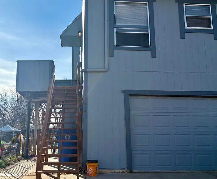 1840 E 17th St — Photo 3
