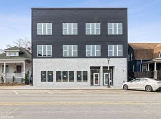 3708 Grand Blvd #301, Brookfield, IL 60513