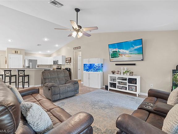 5th image of 6034 Jadestone Ave