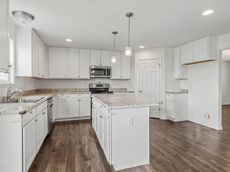 351 Timber Valley Trl — Photo 11