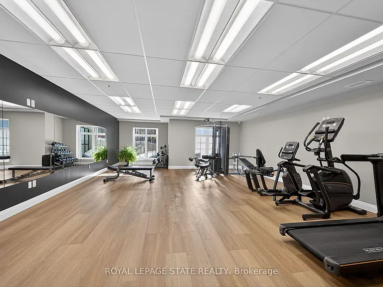 153 Wilson St W #310 — Photo 13