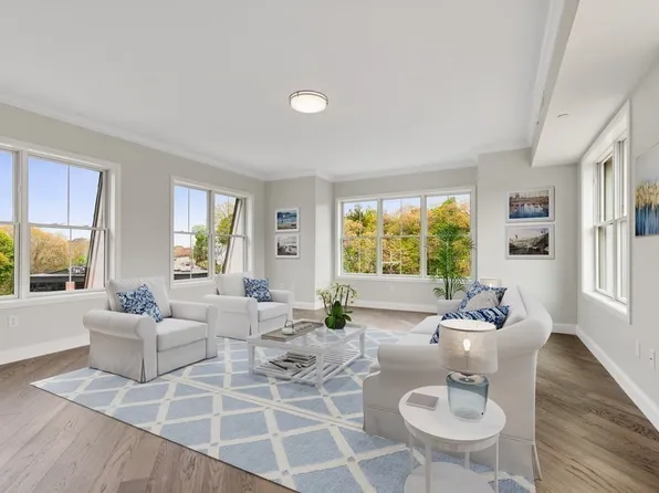 131 Eliot St #105, Milton, MA 02186