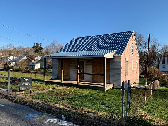 2nd image of 110 Veterans Ave