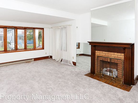 5th image of 527 Glenwood Ave