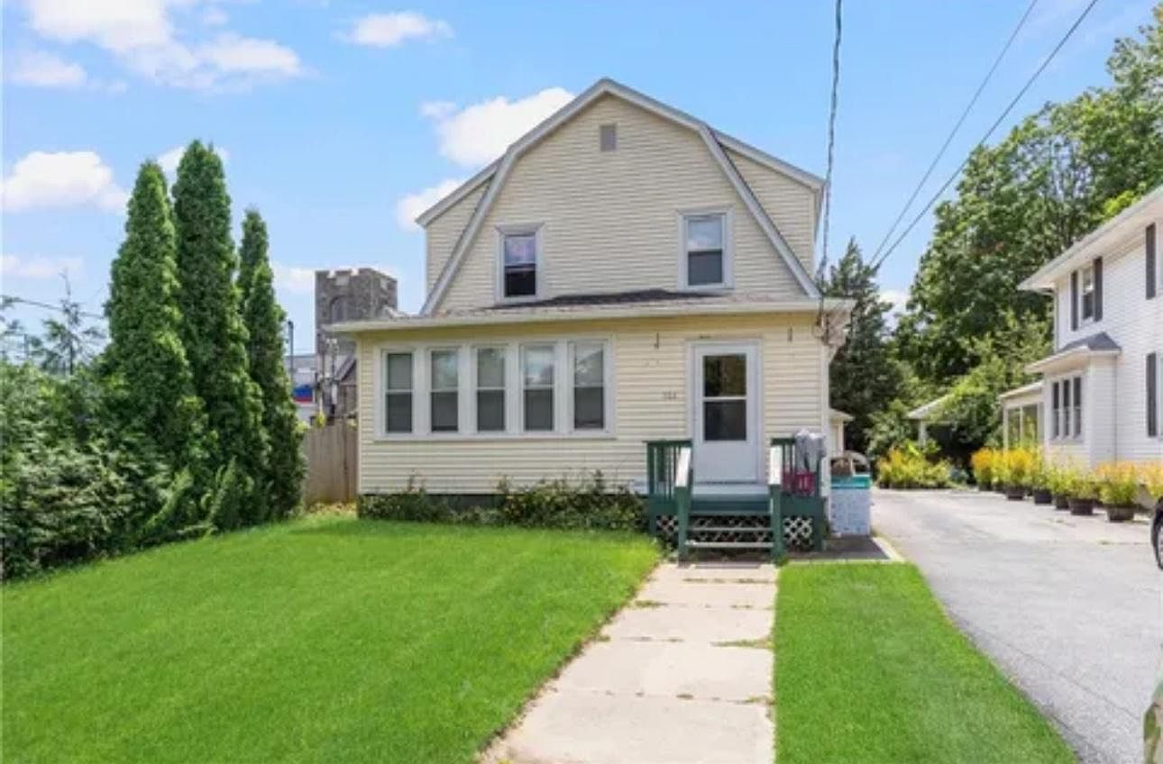 164 Wentworth Ave, Cranston, RI 02905 Zillow