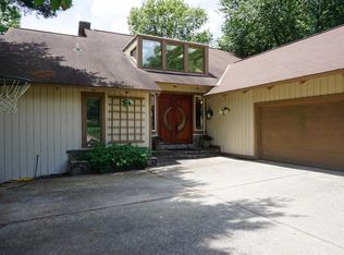 104 Creekside Dr, Georgetown, KY 40324