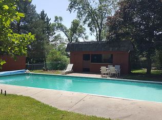 4163 Louis Dr, Flint, MI