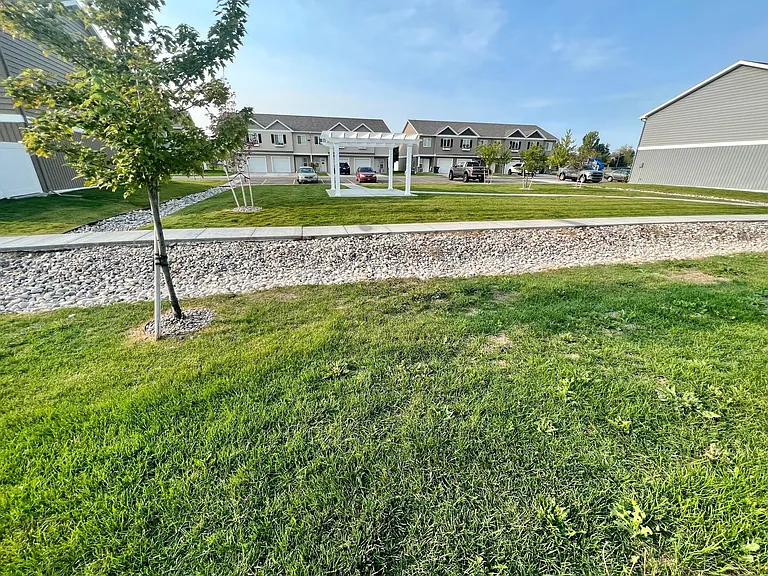 2865 Murwood — Photo 33