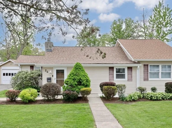 26 Mohawk Ave, Parsippany-Troy Hills Twp., NJ 07034