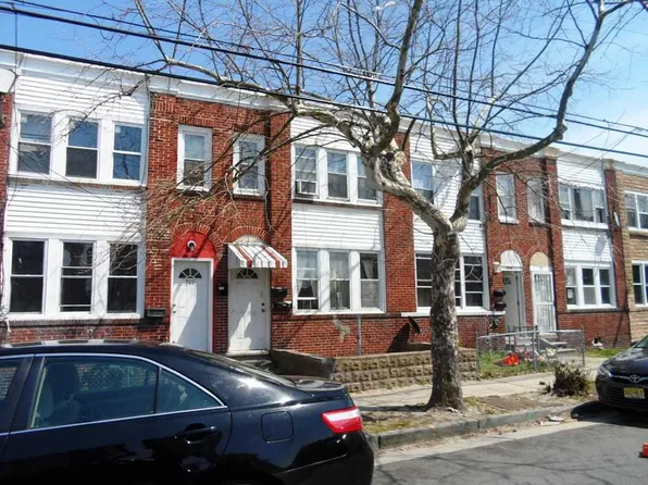 715 N Michigan Ave, Atlantic City, NJ 08401