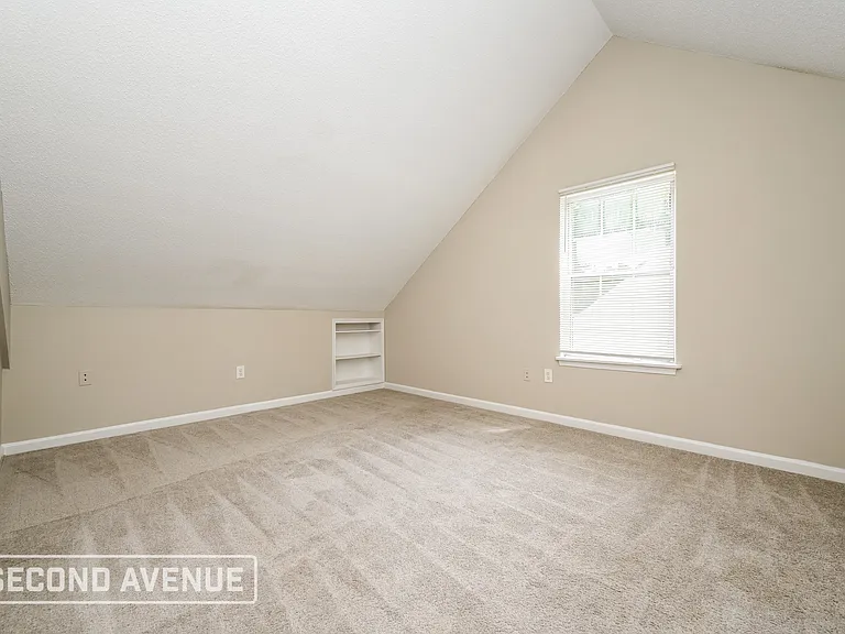 2370 Iron Horse Dr — Photo 14