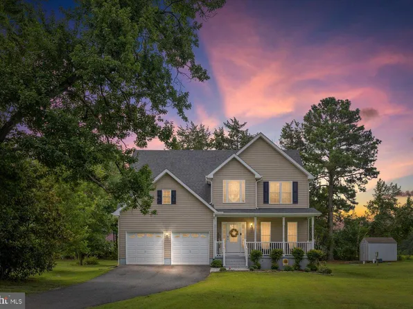 29 Holly Corner Rd, Fredericksburg, VA 22406