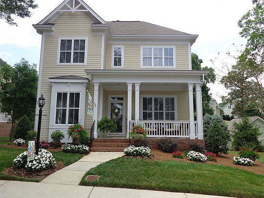 1st image of 204 Wesleyan Dr