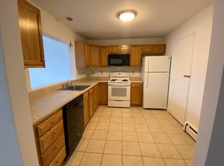 43 Eleanor St, Chelsea, MA 02150