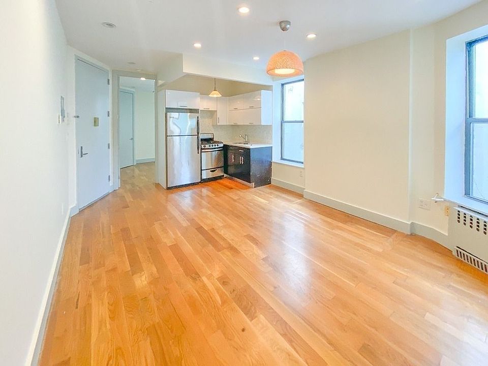 1st image of 1058 Bergen St #1LR