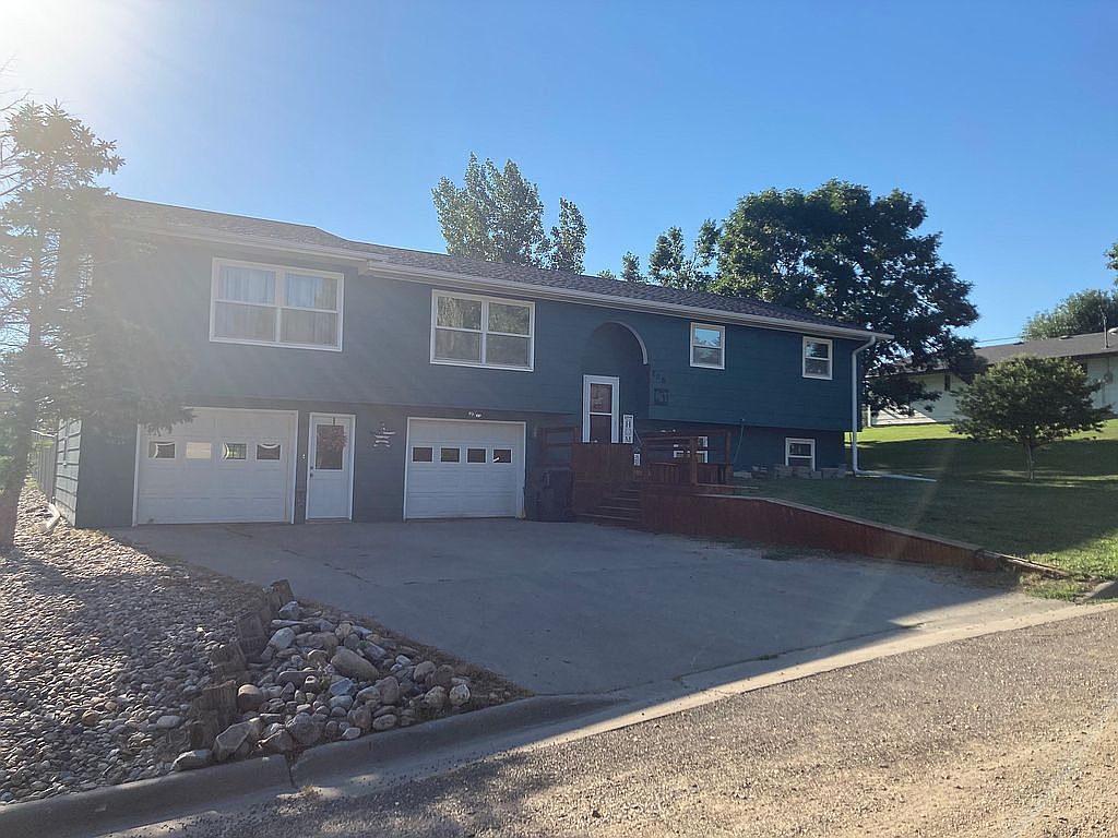 206 S Oak Ave, Presho, SD 57568 Zillow