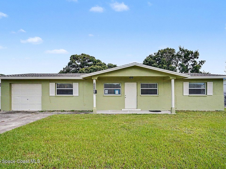 1st image of 2222 Lucille Ln