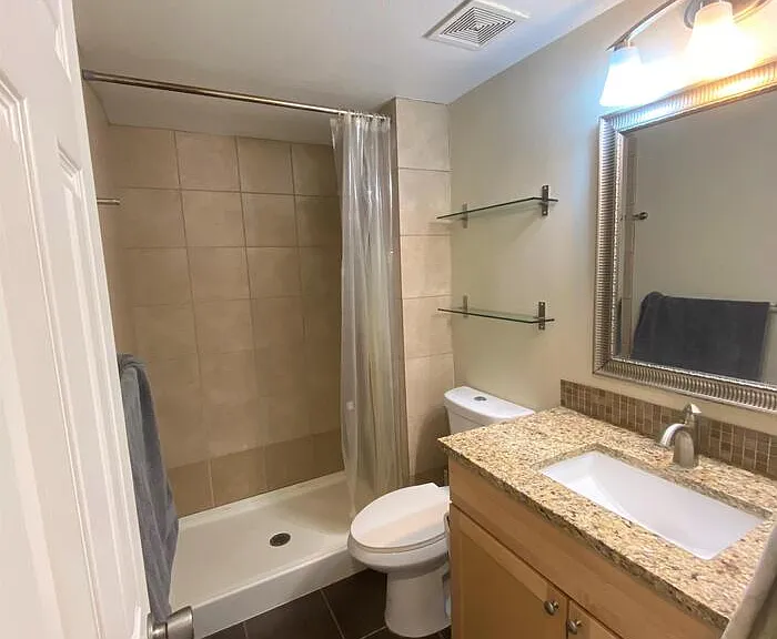 700 N Washington St #209 — Photo 23