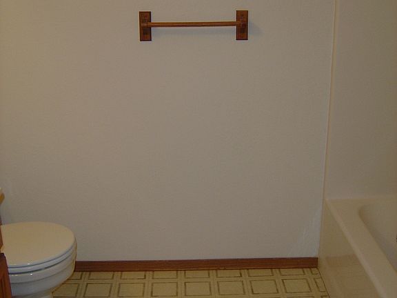 Bathroom2