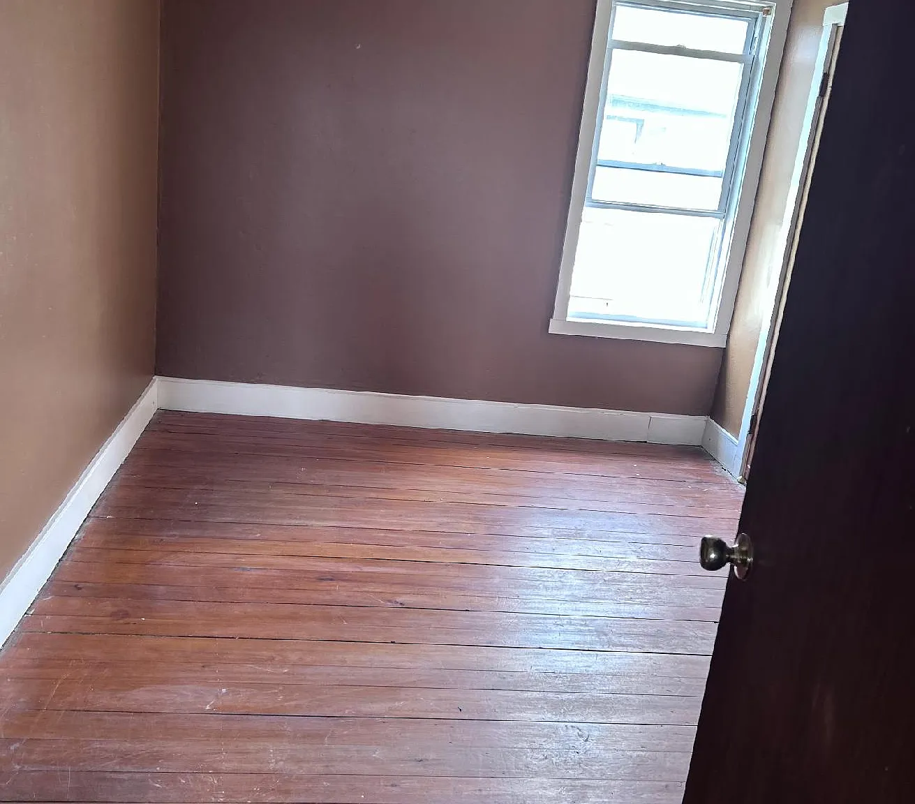 3 bed, 1400 sqft, $1,500 — Photo 4
