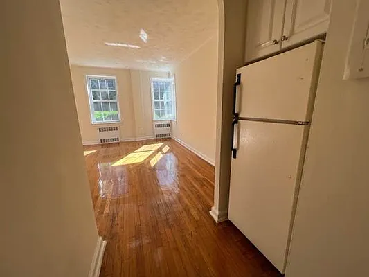 Rented by Queens Apartments Realty LLC | media 11