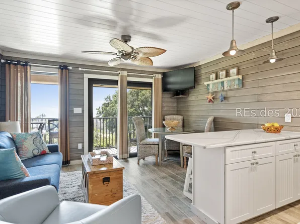40 Folly Field Rd APT C330, Hilton Head Island, SC 29928