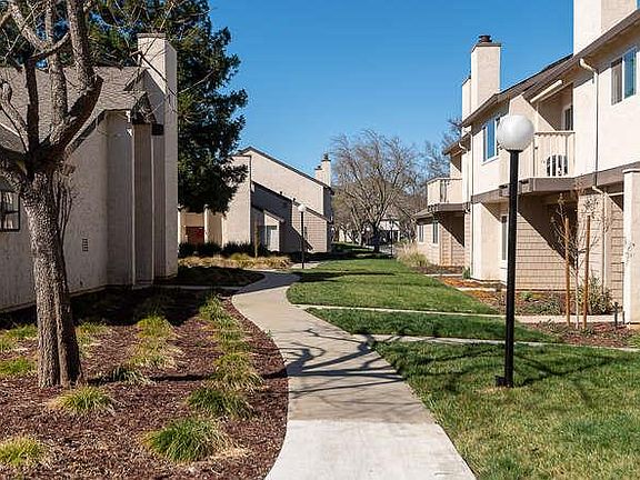 2nd image of 745 Mendecino Way