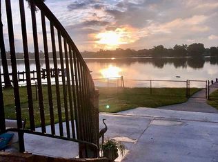 1261 Manning Dr, Summerton, SC 29148