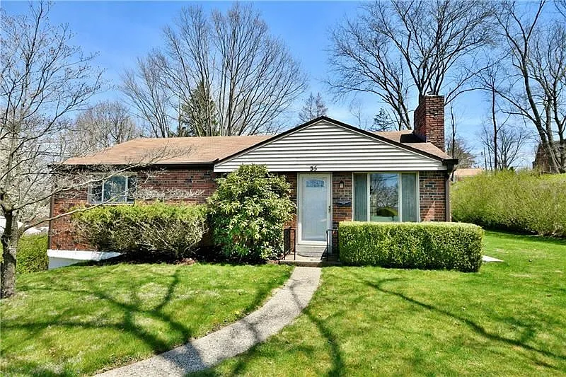 35 Alton Dr photo 1