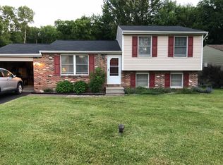 216 Old Cove Rd, Liverpool, NY 13090