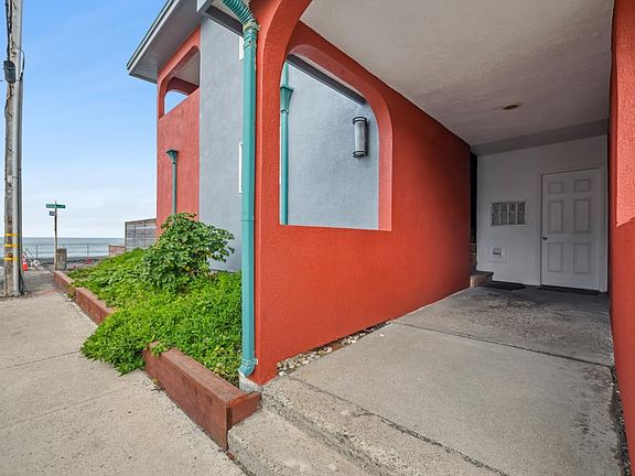 4th image of 1 Paloma Ave