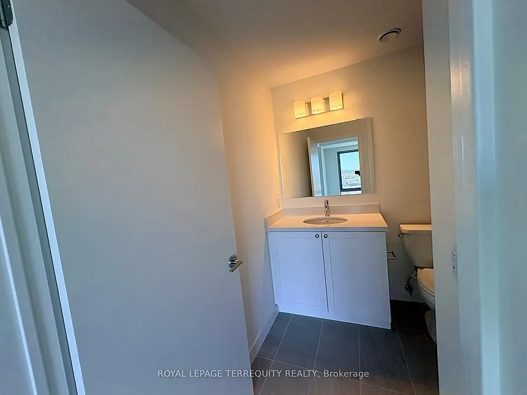 51 Clarington Blvd #907 — Photo 12