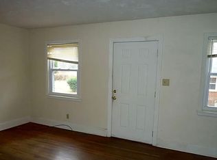 1518 Effingham Rd, Charlotte, NC 28208