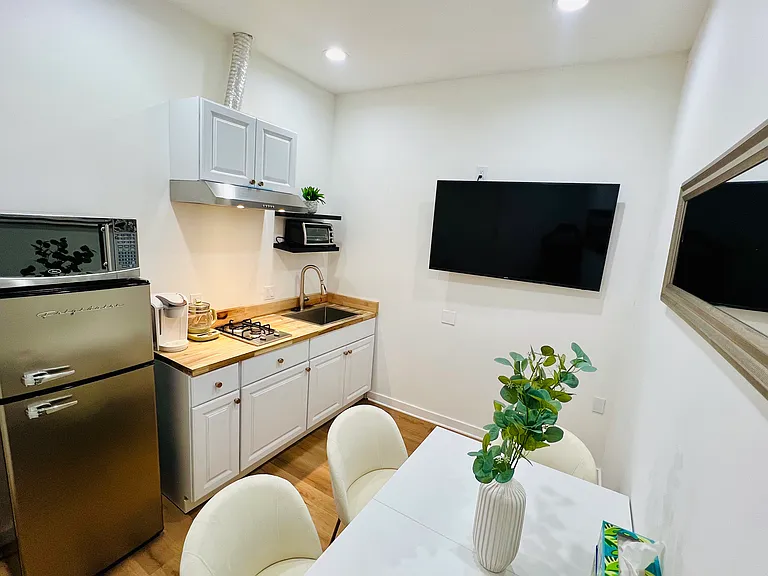 2495 Ivan Hill Ter #2 — Photo 13