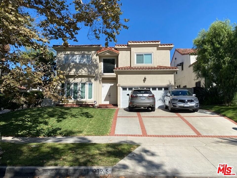 1st image of 232 S Citrus Ave