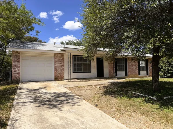 5203 Village Row, San Antonio, TX 78218