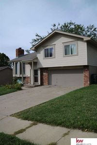 8630 N 81st Ave, Omaha, NE, 68122
