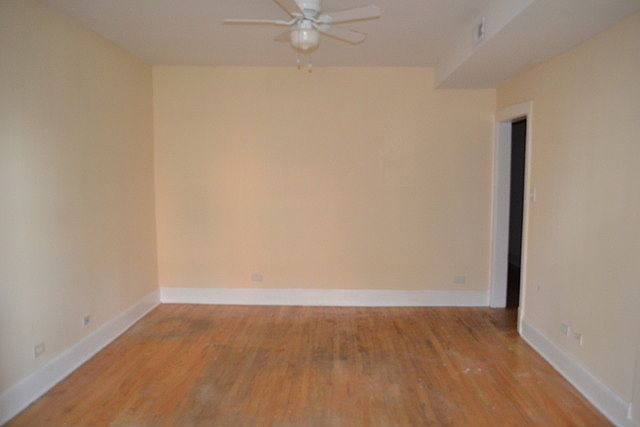 2nd image of 3253 W Leland Ave #Gdn