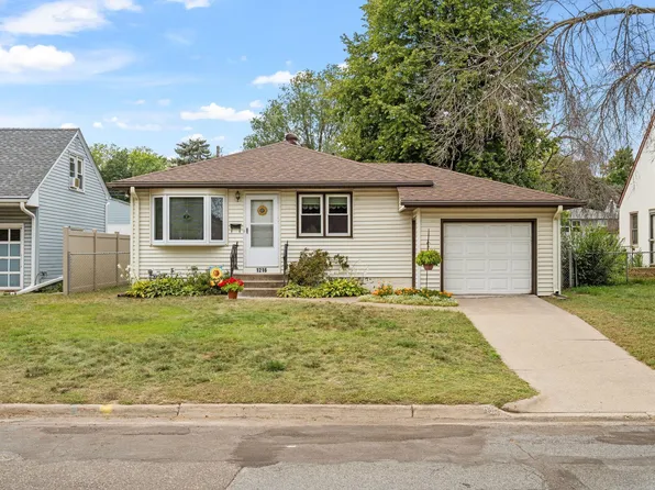 1216 7th Ave S, South Saint Paul, MN 55075